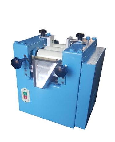 Lab 3-Roll Mill (ceramic roller type)