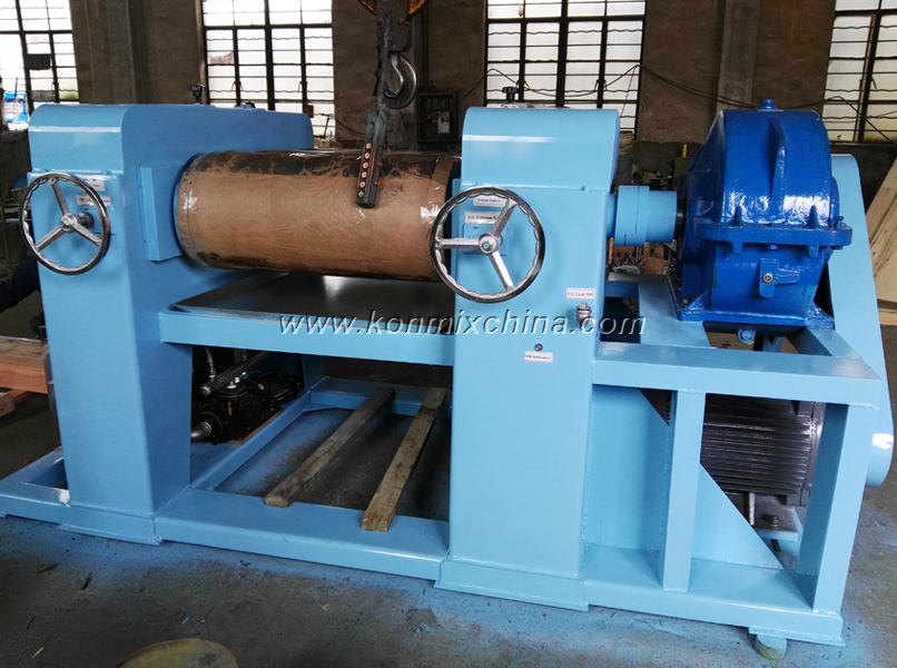Three Roll Mill (heating type)
