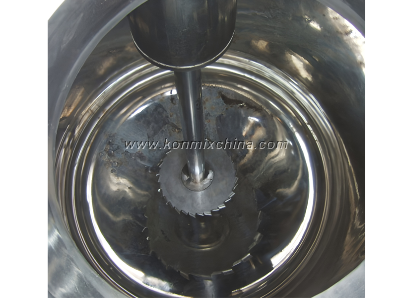 Liquid Mixing Vessel