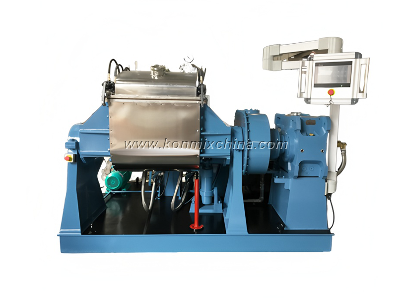 Kneading Machine With Heating Function