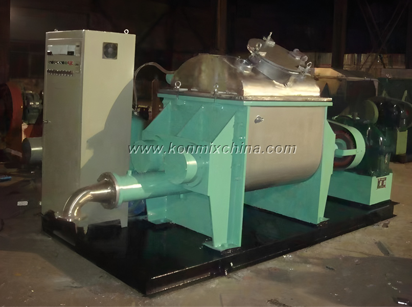Kneading Machine With Heating Function