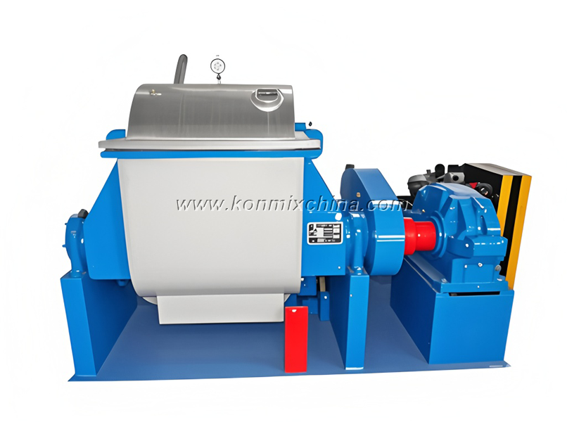 Kneading Machine With Heating Function