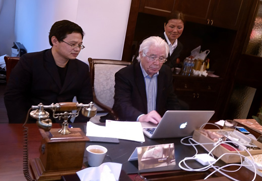 UK clients discuss with our engineer