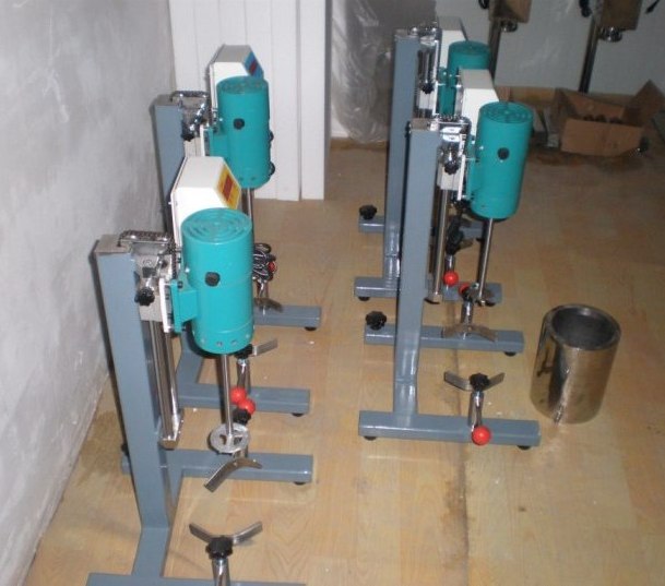 Our Lab Mixer provide to a Chile customer Author：admin │ Published：2025-02-26　(图1)