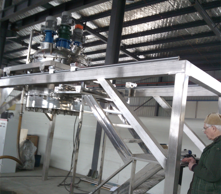 Custom-designed vacuum mixing unit for UK user(图1)